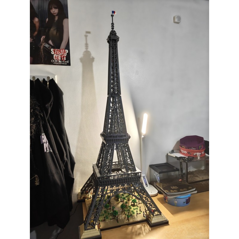 Lego Eiffel Tower 10307